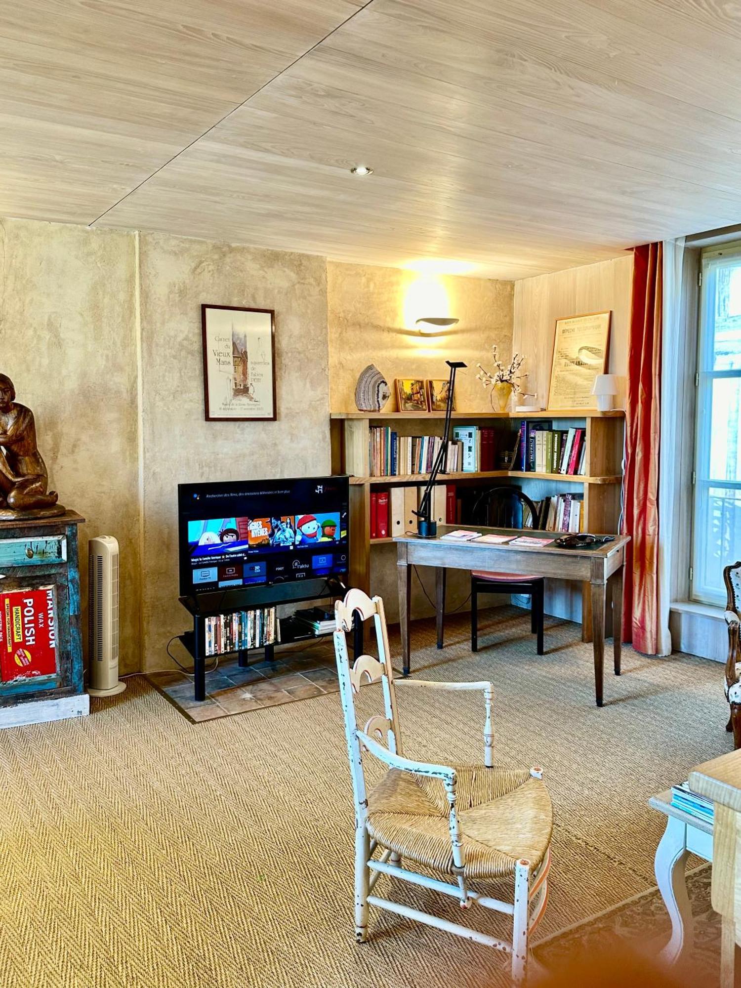 Logis Saint-Flaceau Le Mans Kültér fotó